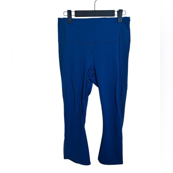 lululemon athletica Pants - Lululemon Blue Body Con Crop Leggings